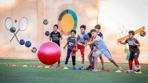 半场：那不勒斯1-1科莫，拉赫马尼超级乌龙，拉斯帕多里扳平